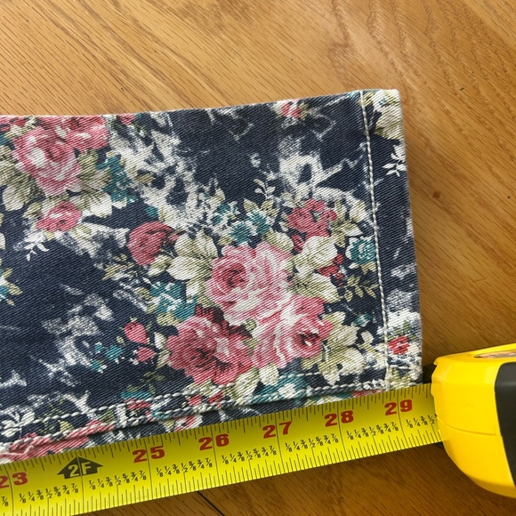 Seven7 Floral Print Skinny Jeans Denim Blue Pink Womens Size 4 Flowers Pants - Picture 8 of 9